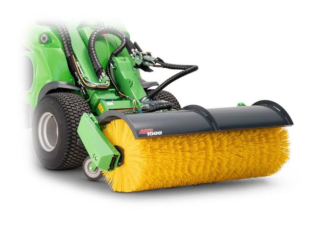Avant A454767 43-Inch Snow Broom with Hydraulic Angle