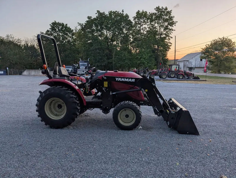 Yanmar® YM238 Compact Tractor with Front End Loader and R4 Tires