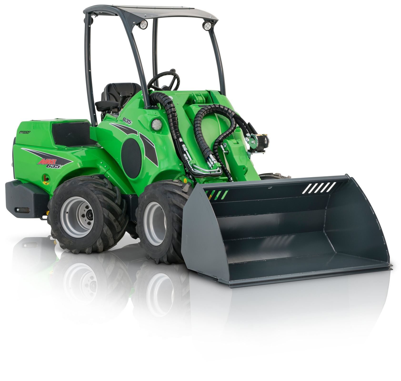 Avant 635I Loader